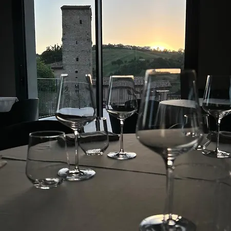 אתר נופש Borgo Torre Della Montina 4*