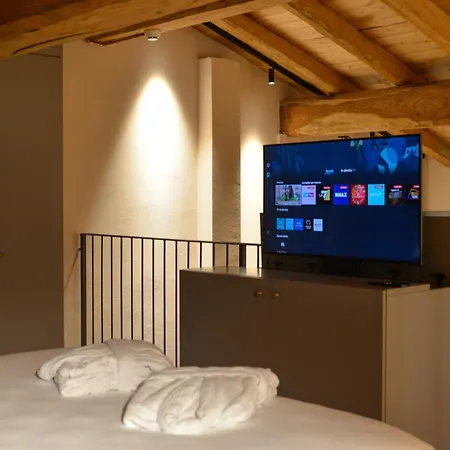 Borgo Torre Della Montina Hotel