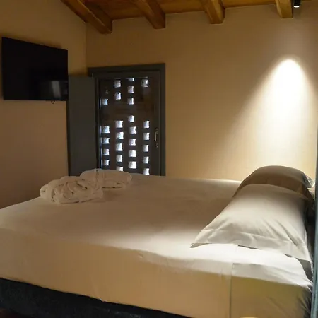 Borgo Torre Della Montina リゾート マラネッロ