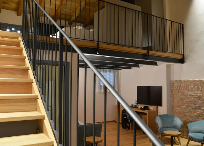 Resort Borgo Torre Della Montina Maranello